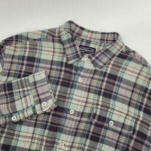 Patagonia Organic Cotton Plaid Men's Medium Long Sleeve Button Up Shirt